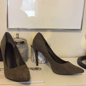 Charlotte Russe Olive Green Suede Pumps Size 8